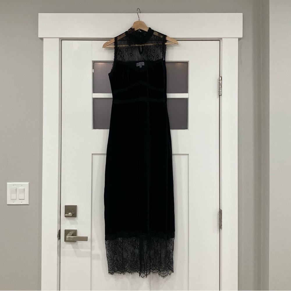 Black holiday dress